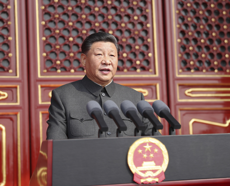 10月1日上午，慶祝中華人民共和國(guó)成立70周年大會(huì)在北京天安門(mén)廣場(chǎng)隆重舉行。中共中央總書(shū)記、國(guó)家主席、中央軍委主席習(xí)近平發(fā)表重要講話。